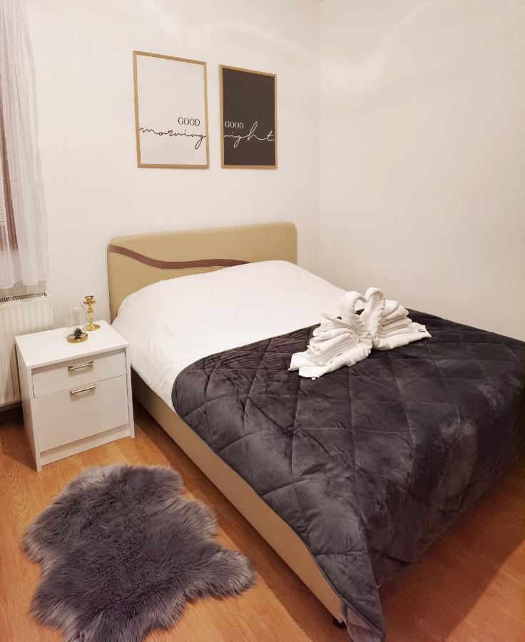 Pale City Center Apartment Kültér fotó